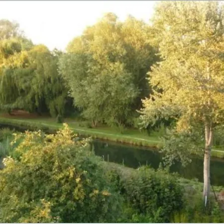 Villa Au Charme Des Marais Bourges Esterno foto