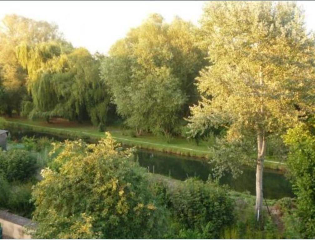 Au Charme Des Marais
